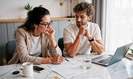 Czy do kredytu potrzebna jest zgoda współmałżonka? Sprawdź, kiedy bank jej wymaga