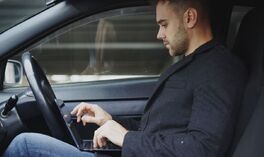 Nowe limity podatkowe na auta w firmie. Leasing hybrydy może oznaczać 11 tys. zł straty