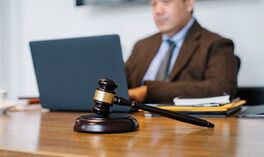 Od 1 lipca skarbówka zmienia zasady licytacji. Auta i mieszkania kupisz przez internet