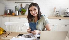 Dlaczego kredyt na WIRON jest teraz tańszy niż na WIBOR?