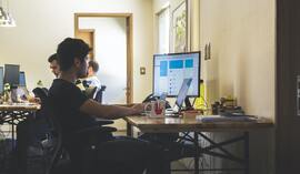 Zmiany w umowach cywilnoprawnych. Teraz można zrezygnować ze składek ZUS