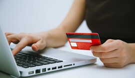 Debet czy kredyt odnawialny? - dodatkowe pieniądze na wyciągnięcie ręki