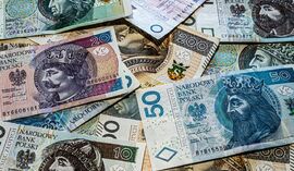 KNF nałożyła 47,5 mln zł kar na PKO BP. Chodzi o lokaty strukturyzowane