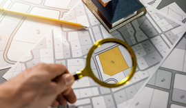 Czy opłaca się finansować działkę kredytem gotówkowym? Odpowiadamy!