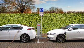 Dopłaty do samochodów elektrycznych - kto może skorzystać i na jaką kwotę można liczyć?