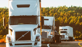 Kredyt gotówkowy i hipoteczny dla zawodowych kierowców