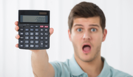 Rekordowe ceny w komisach! Dlaczego auta używane drożeją w zawrotnym tempie