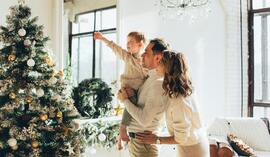 W grudniu wydajesz więcej? Pożyczka z RRSO 8,8% i pierwszą ratą dopiero za 3 miesiące może być idealnym wsparciem