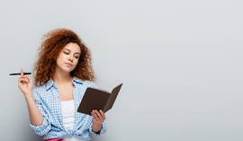 Karty kredytowe dla studentów. Sprawdzamy, który bank wyda ją bez zdolności kredytowej