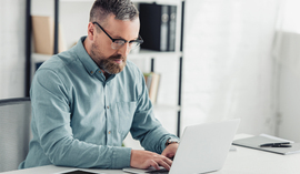 Sankcja kredytu darmowego – co oznacza i jak ją wykorzystać?