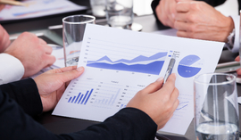 Lokata dynamiczna. Czym się wyróżnia i czy jest obecnie opłacalna?