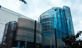 Oferta kredytów w bankach spółdzielczych – czy jest korzystna?