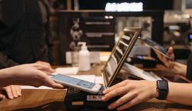 Revolut wyprzedził mBank i Millennium. Korzysta z niego już 5,2 mln klientów w Polsce