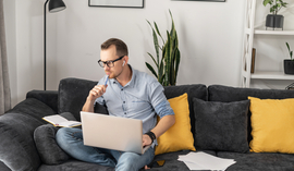 Wakacje kredytowe a kredyt gotówkowy