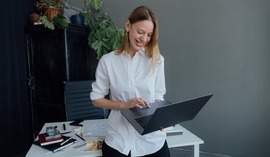 Oszczędzamy na wszelki wypadek. Polacy wciąż niepewni przyszłości