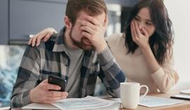 Windykator a komornik. Sprawdź, czym różni się zakres ich działań