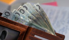 NBP pokazał nowe dane. Oszczędności rosną razem z długami