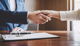 Mieszkania cały czas nie chcą tanieć. Kto naprawdę na tym zyskuje?