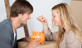 Jak uzbierać pieniądze na mieszkanie?
