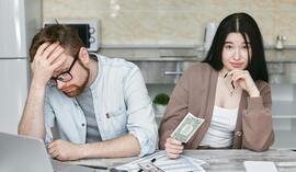 Polska waluta pod presją! Czy złoty dalej będzie tracił?