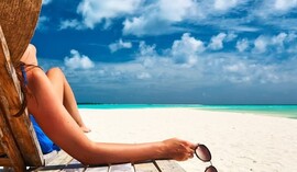 Wakacje first minute - czy warto?