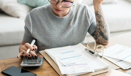 Prowizja za kredyt – co to jest, ile wynosi i czy można jej uniknąć?