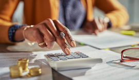 Kredyt na 30 tysięcy – obliczamy ratę i sprawdzamy, gdzie można zaciągnąć bez zaświadczeń