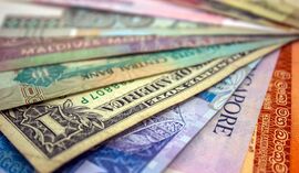 Wymieniasz waluty? Sprawdź, który bank proponuje najlepsze kursy
