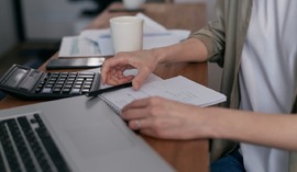 Kredyt bez prowizji do 250 tys. zł. Jest jeden haczyk w ofercie UniCredit