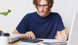 Jak zwiększyć szanse na lepszą ofertę pożyczki gotówkowej w banku? Podpowiadamy, co sprawdza bank