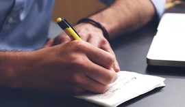 Kredyt konsolidacyjny - poznaj sposób na wyjście z długów