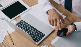 Ile trzeba zarabiać, żeby dostać 300 tys. zł kredytu?