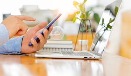 Kredyt gotówkowy przez internet 2025. Jak wnioskować?