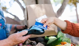 Wysoka premia do 1200 zł z kartą kredytową Simplicity. Nagrodziliśmy tę ofertę Certyfikatem direct.money.pl