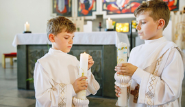 Sezon komunijny ruszył! Sprawdź, kto naprawdę na nim zarabia