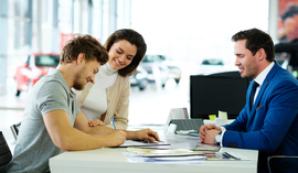 Leasing czy kredyt na samochód? Porównanie wad i zalet sposobów finansowania samochodu