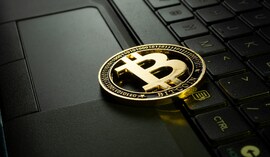 KNF może zyskać nowe uprawnienia wobec rynku krypto. Chodzi o blokowanie środków