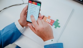 mBank umożliwił w pełni zdalne założenie konta. Wystarczy selfie