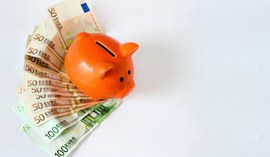 Co to jest oprocentowanie lokaty? Jak rozumieć oprocentowanie w skali roku?