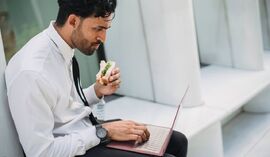 Bank reklamuje konto za 0 zł? Ten szczegół może generować dodatkowe opłaty