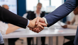 Jak negocjować z deweloperem? Praktyczny poradnik kupującego