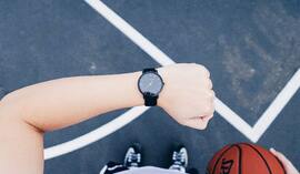 Załóż konto w BNP Paribas, odbierz pewne 300 zł i wygraj zegarek, którym możesz płacić