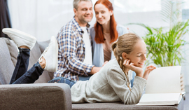 Czy zasilenie konta dziecka to darowizna?