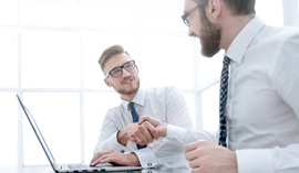 Pełnomocnik a współwłaściciel konta bankowego. Jaka jest różnica między współwłasnością a pełnomocnictwem?