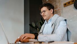Erste Bank daje firmom konto bez opłat i lokatę 4,5%. Jest jeden ważny warunek