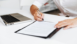 Koszty notarialne przy zakupie nieruchomości 2025