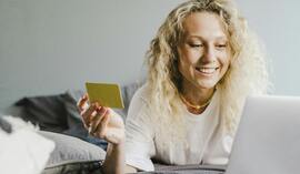 Masz kartę kredytową Citibanku? Teraz możesz zarabiać, polecając ją znajomym