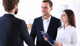 Poręczenie kredytu — co to jest, jakie ryzyka i jak się zabezpieczyć?