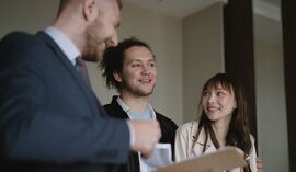 Kredyty mieszkaniowe znów mocno w górę. Polacy wnioskują średnio o 538,5 tys. zł