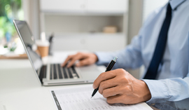 Wakacje kredytowe w Millennium 2025. Jak zawiesić spłatę kredytu?